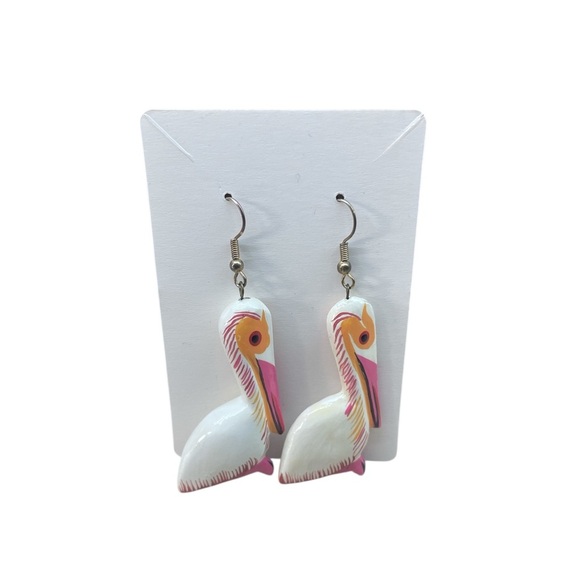 Women’s Wooden Dangle Earrings Pelican Fun Party Halloween Animal White Pink - Picture 1 of 9